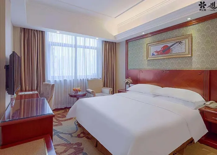 Vienna Hotel Changsha Mid Furong Road
