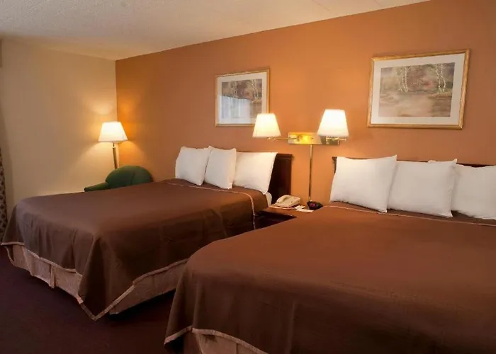 Howard Johnson By Wyndham Bartonsville/Poconos Area