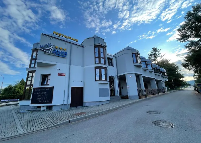 Hotel Laguna & Restaurant