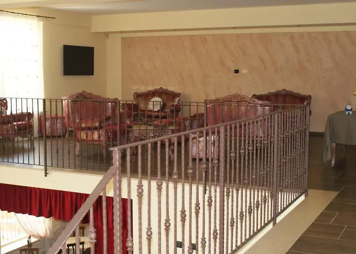 Mimi Hotel