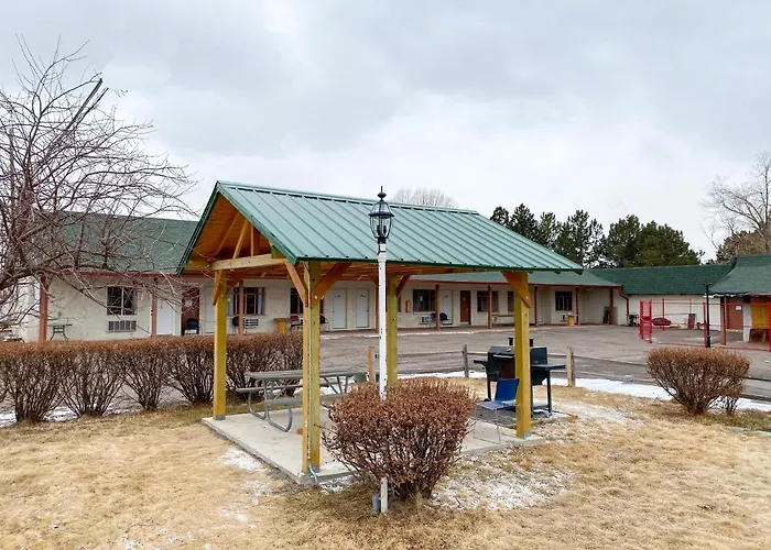 Guest Ranch Motel