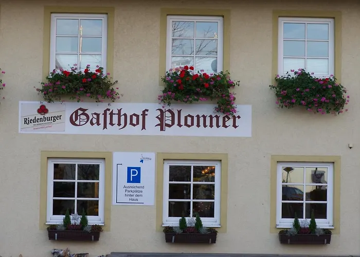 Il Plonner - Hotel Restaurant Biergarten
