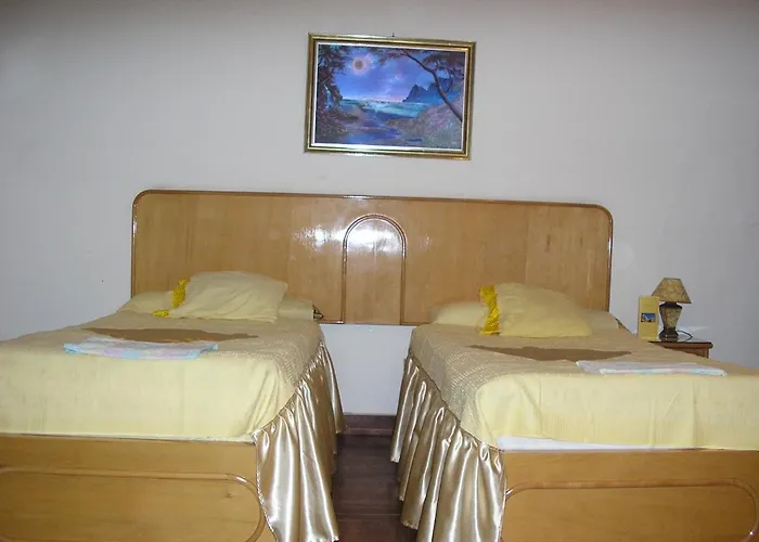 High Way Hotel