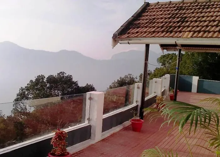 Le Reve Holiday Home