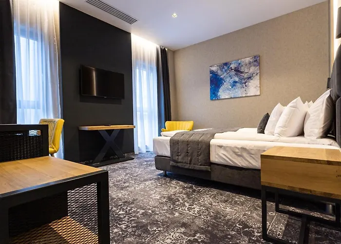 Hugo Hotel