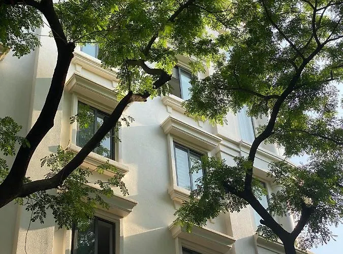 Mansion Park Hotel & Apartment