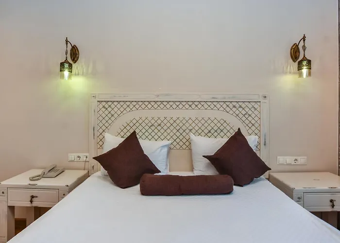 Orchis Hotel