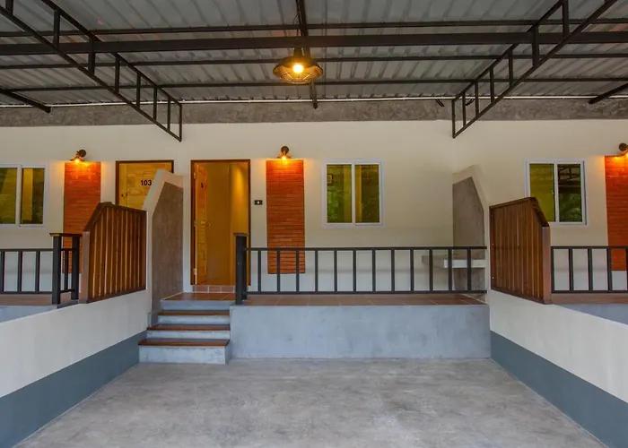 Phangnga Keeree Resort & Gallery