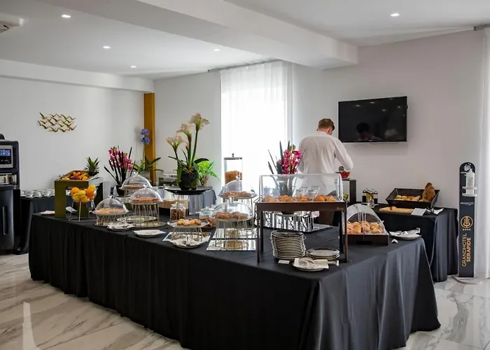 Grand Hotel Serapide