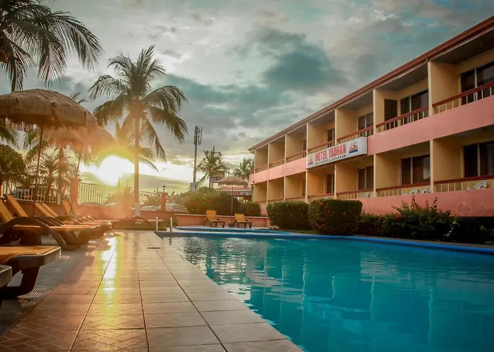 Hotel Yadran Beach Resort