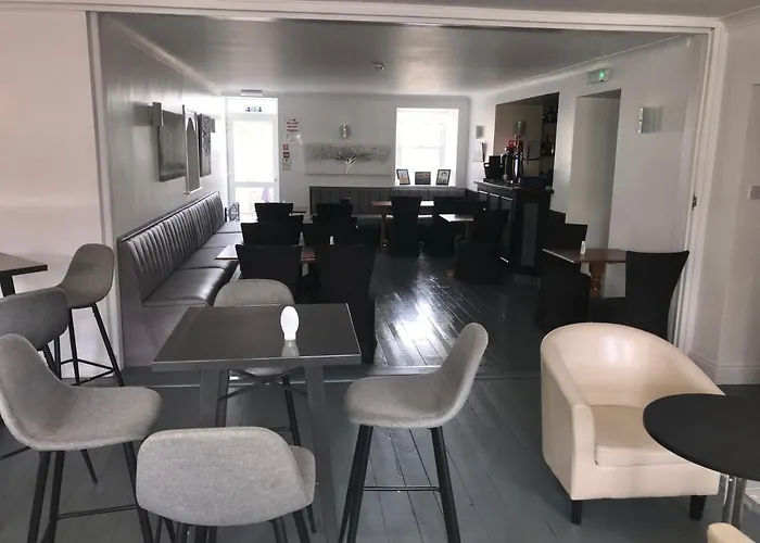 The Maxwell Arms Hotel