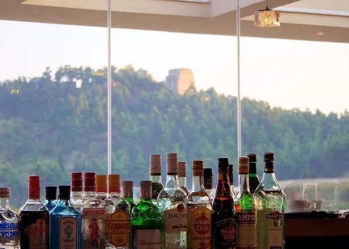 Elpida Resort & Spa