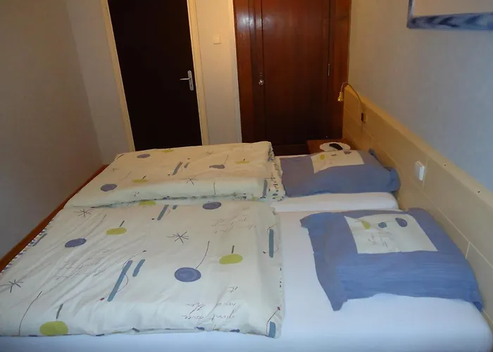 Hostellerie De La Vallee