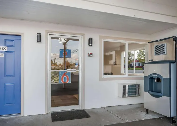 Motel 6-Burlington, Wa