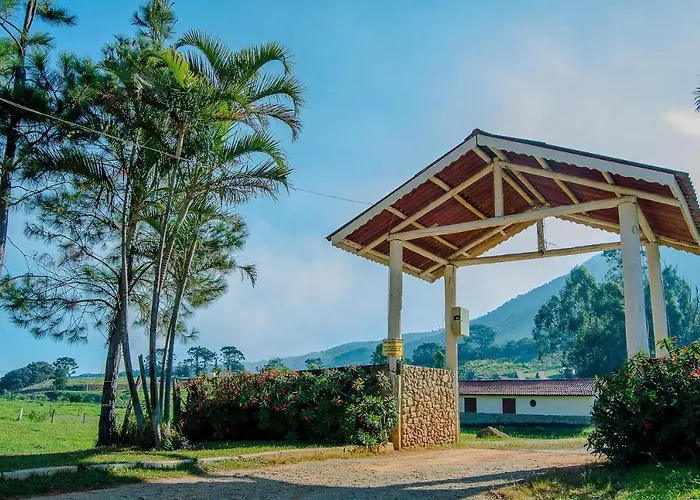 Estancia Santa Rita Hotel Joanópolis