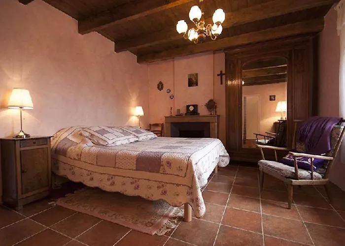 Bed and Breakfast Domaine de Cousignac à Bourg-Saint-Andéol