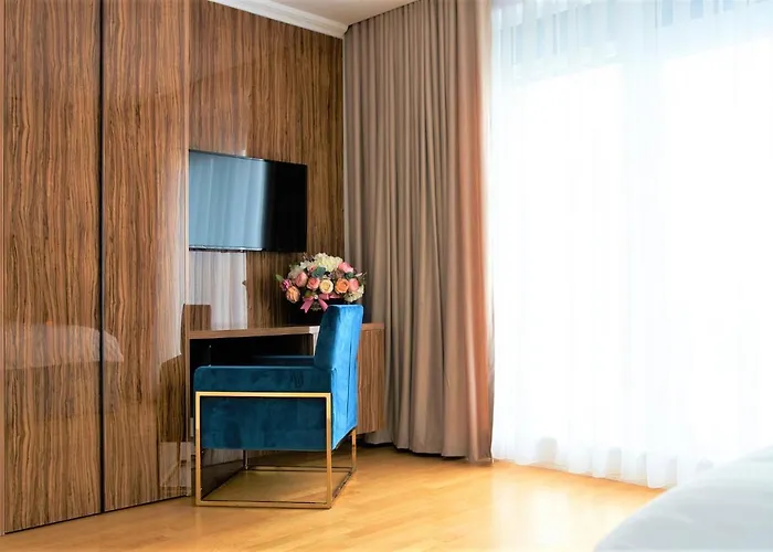 Hotel Glory