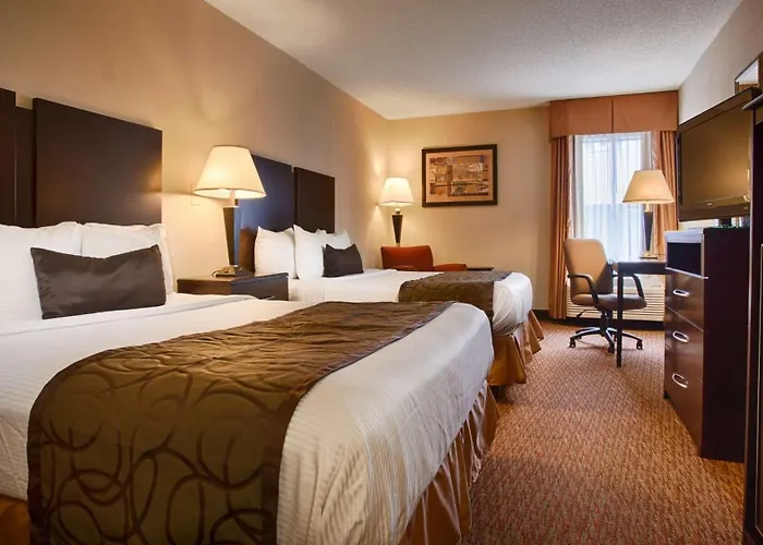 Best Western Plus Edison Inn