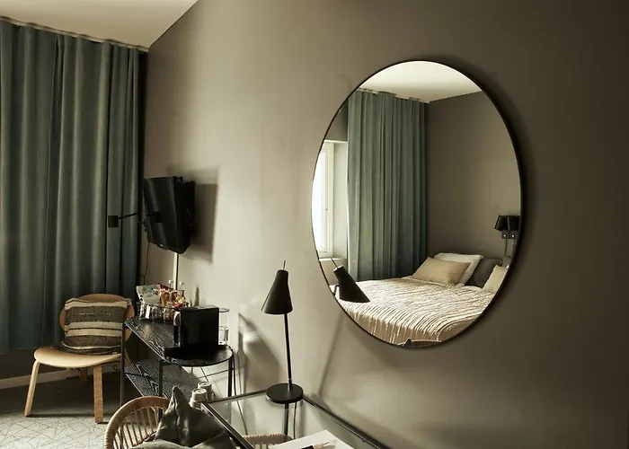 Hasse Pa Sjoekanten Hotell & Restaurang