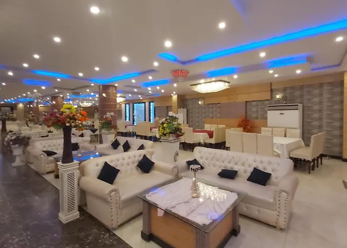 Royaute Luxury Hotel Sialkot