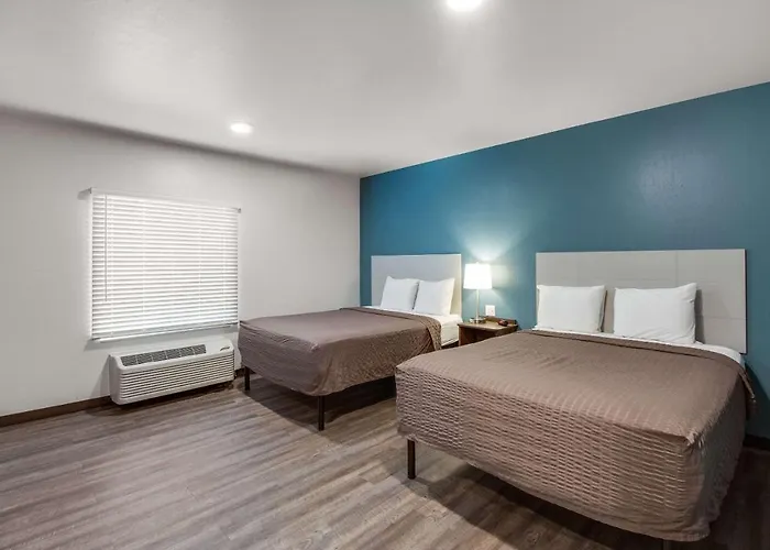 Woodspring Suites Bakersfield Airport