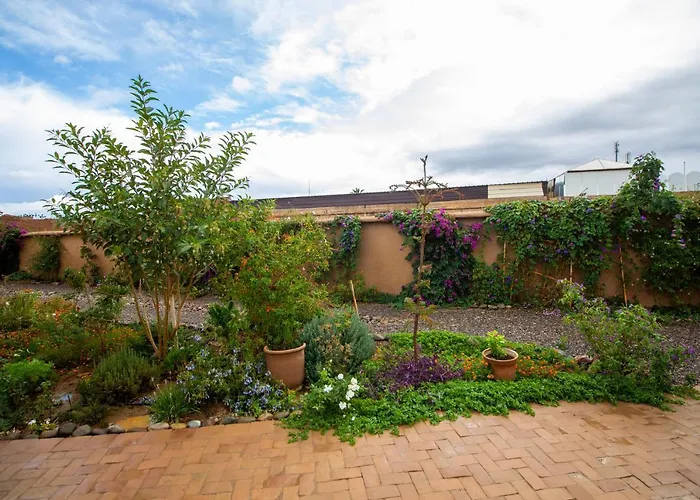 La Maison Anglaise Garden Ecolodge