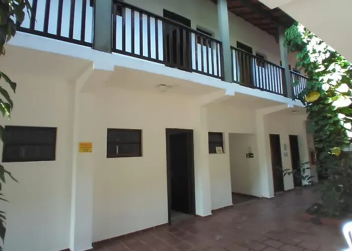 Golfinho Plaza Hotel