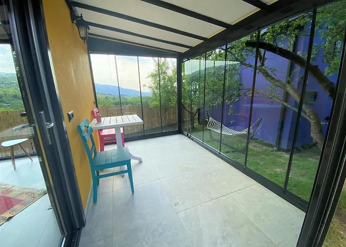 Rif Sapanca - Adult Only
