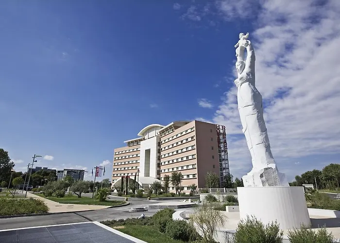 Hotel Rafael
