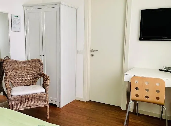 Via Padova 165 Hotel Milaan