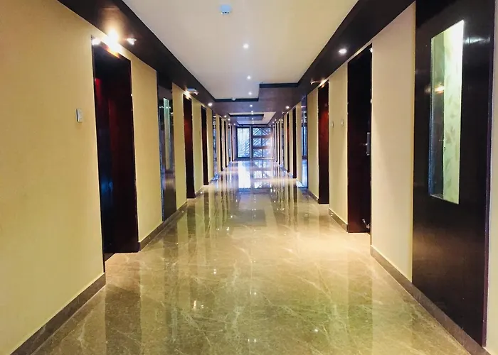 Hotel Lance International