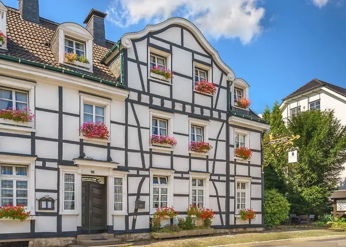 Hotel zur Post Dabringhausen