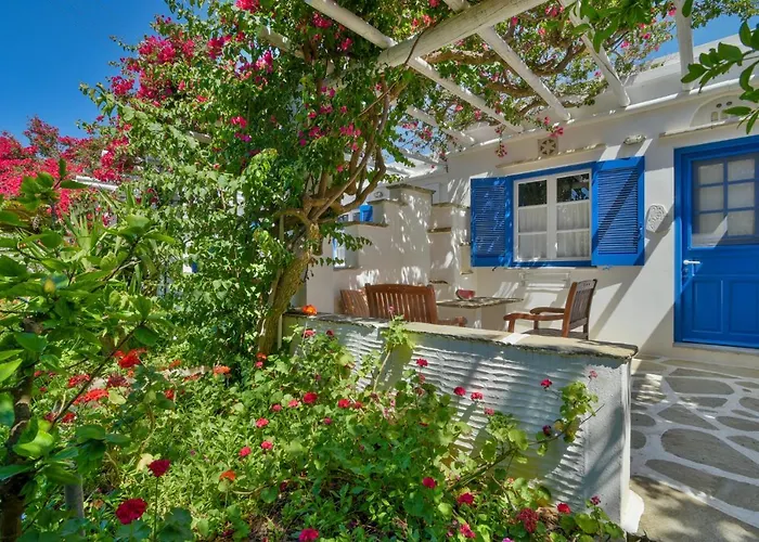 Golden Beach Studios & Suites