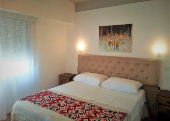 Dino'S Hotel