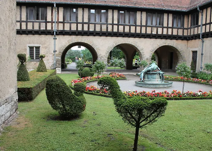 Relexa Schlosshotel Cecilienhof Potsdam