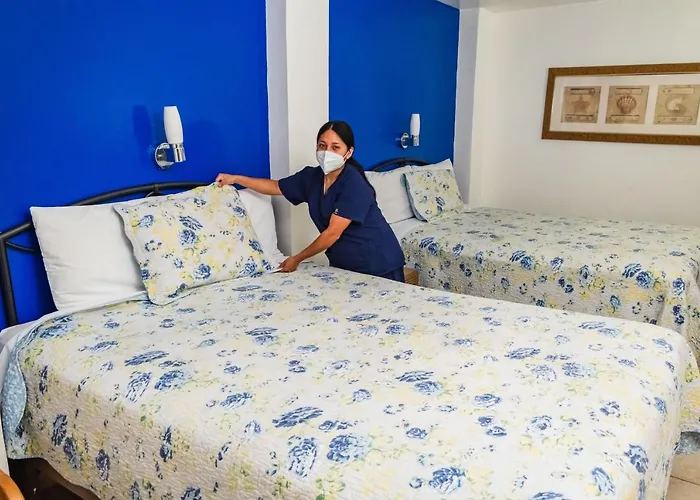Hotel Revolucion