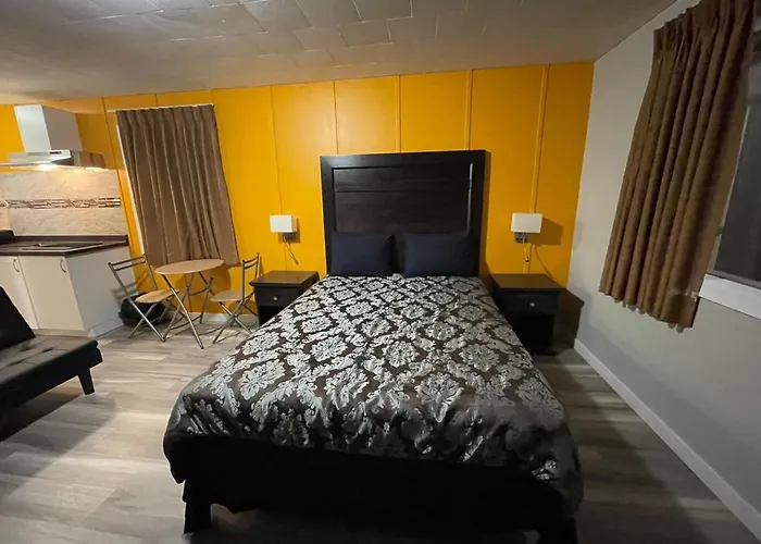 Valley Motor Lodge