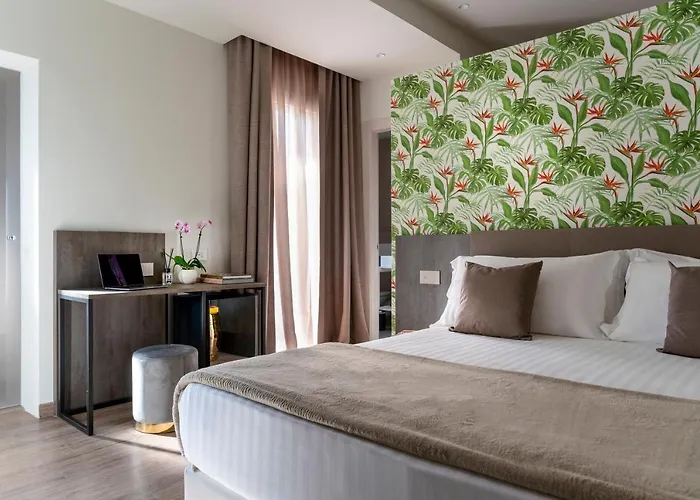 Hotel Lux SH