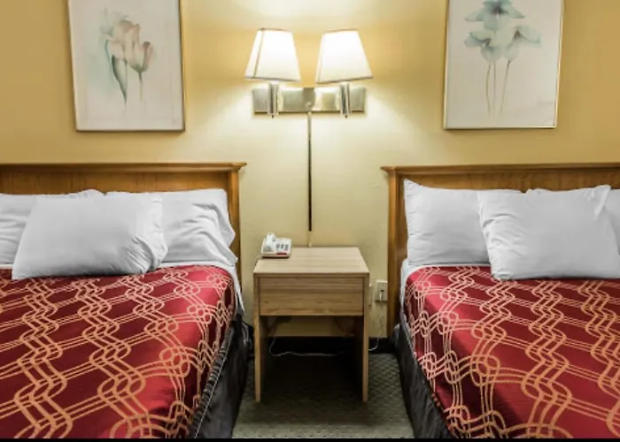 Econo Lodge Waynesburg