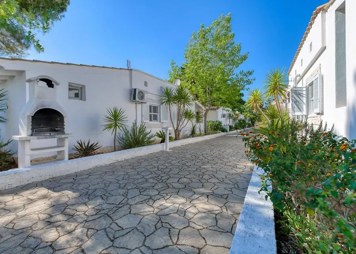 Malia Village Vieste