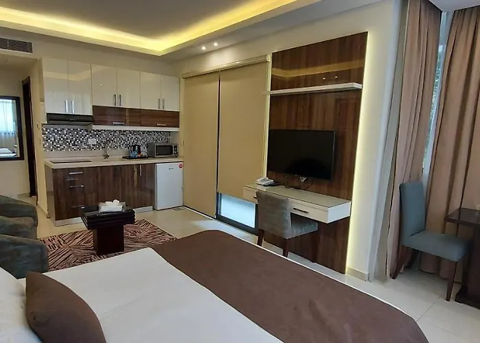 Palm Ville Suites