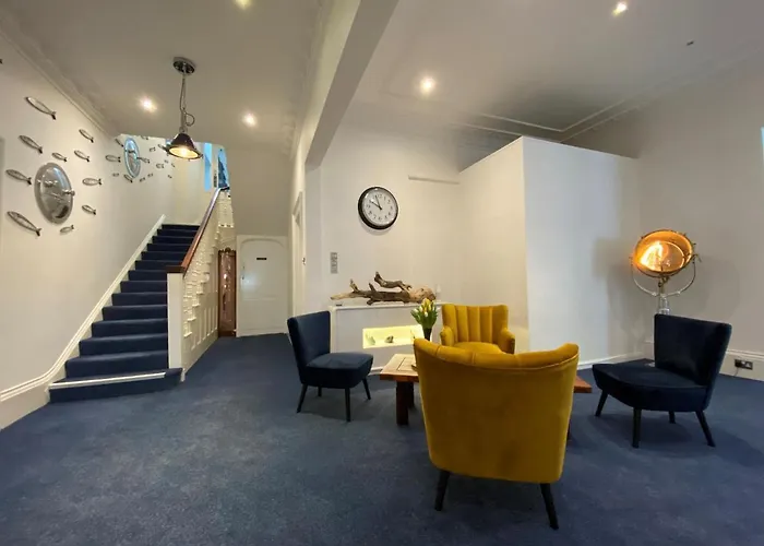 Rooms At Babbacombe
