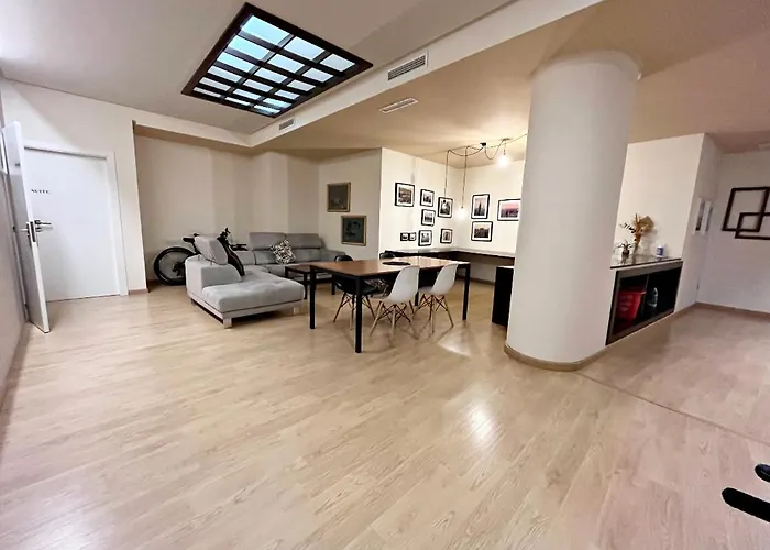 Habitaciones Con Encanto Junto Al Mercado Central
