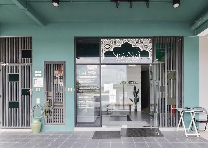Oyo 90399 Green Home Hotel Syariah