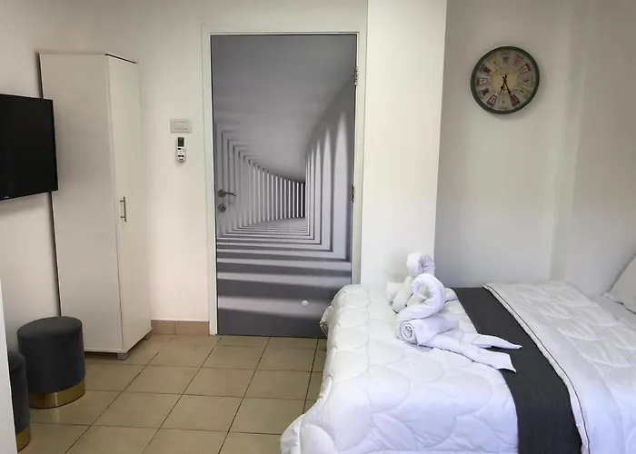 Hotel Room Service