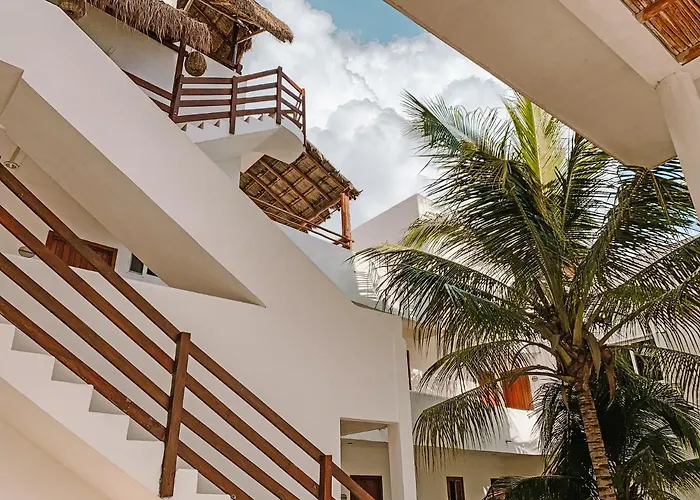 El Fuerte Beach Resort