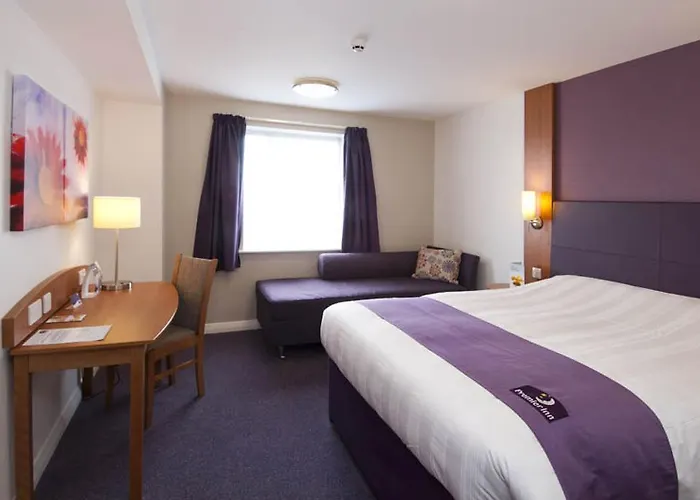 Premier Inn Southampton West Quay