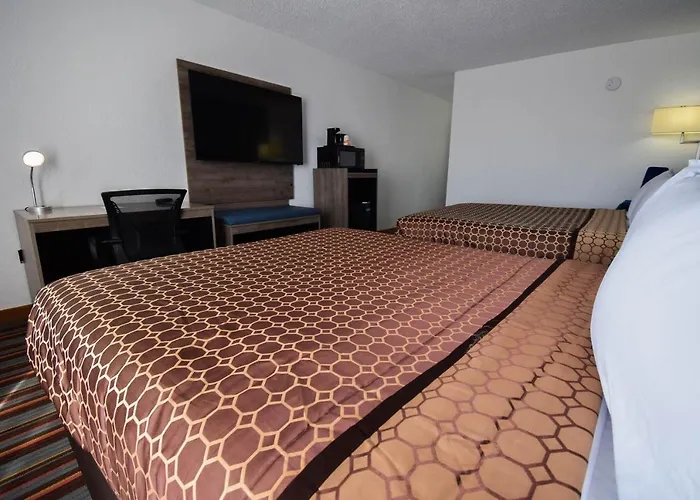 Quality Inn & Suites Sulphur Springs