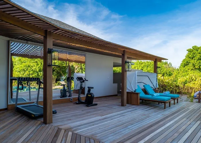 Island Hideaway Spa Resort