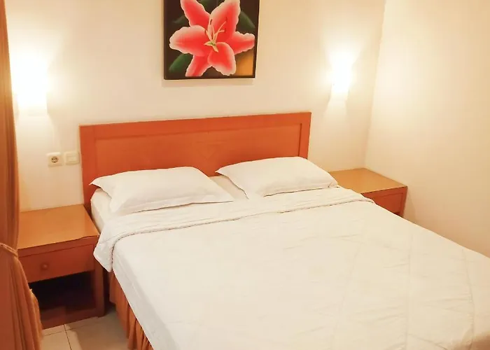 Hotel Flamboyan